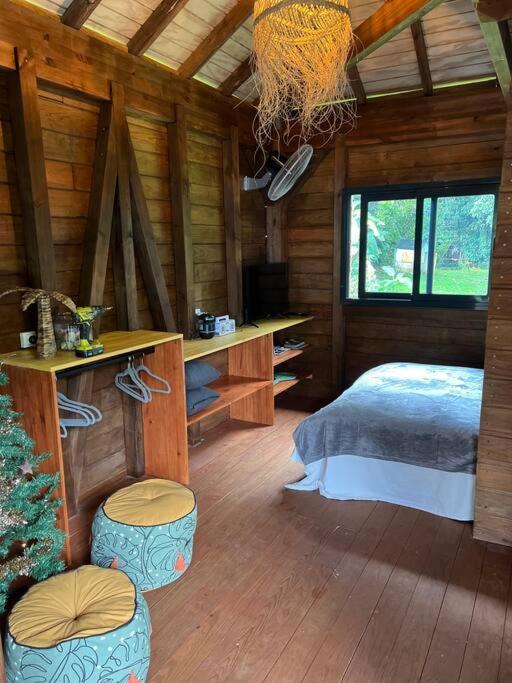 La Kaz A Pepes, Charmant Logement Avec Piscine Lamentin Esterno foto
